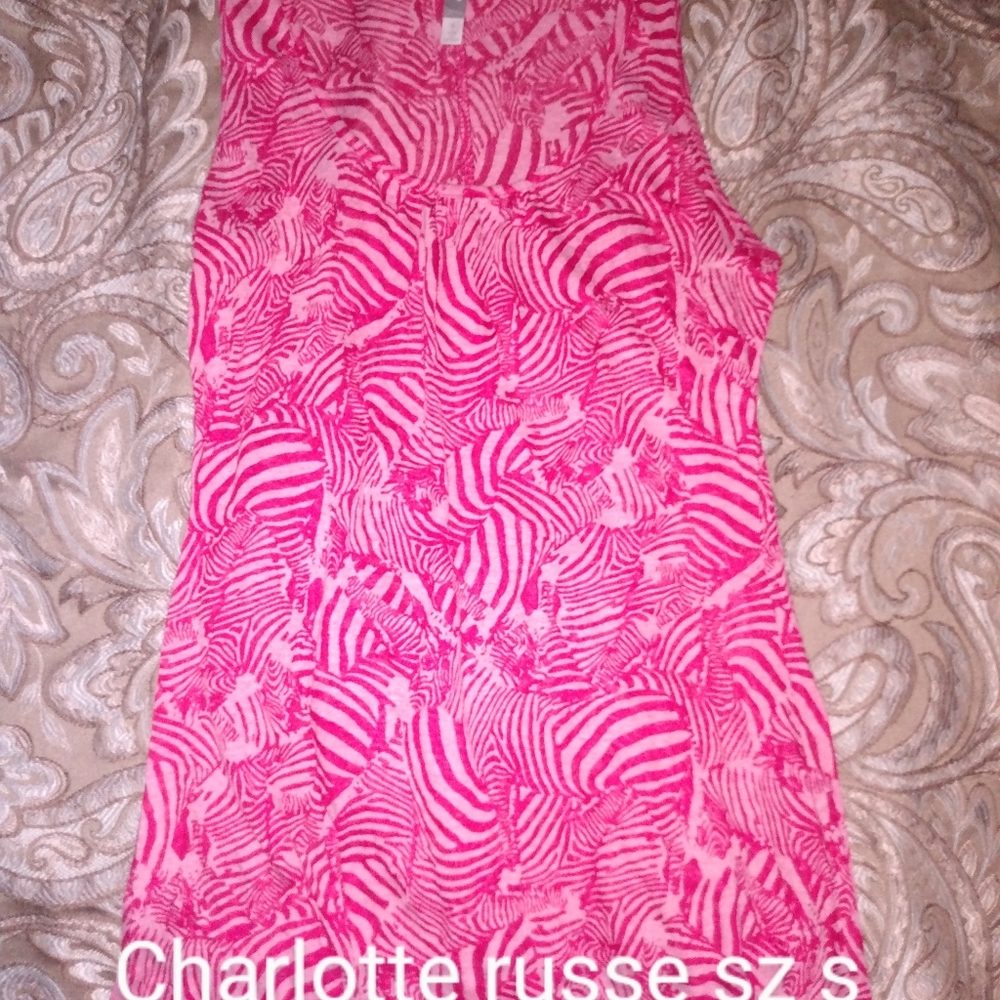 Size s tank top
